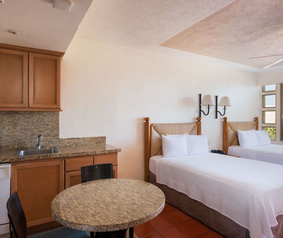 studio-double-welcome-to-club-regina-vallarta-hotel-sea-front